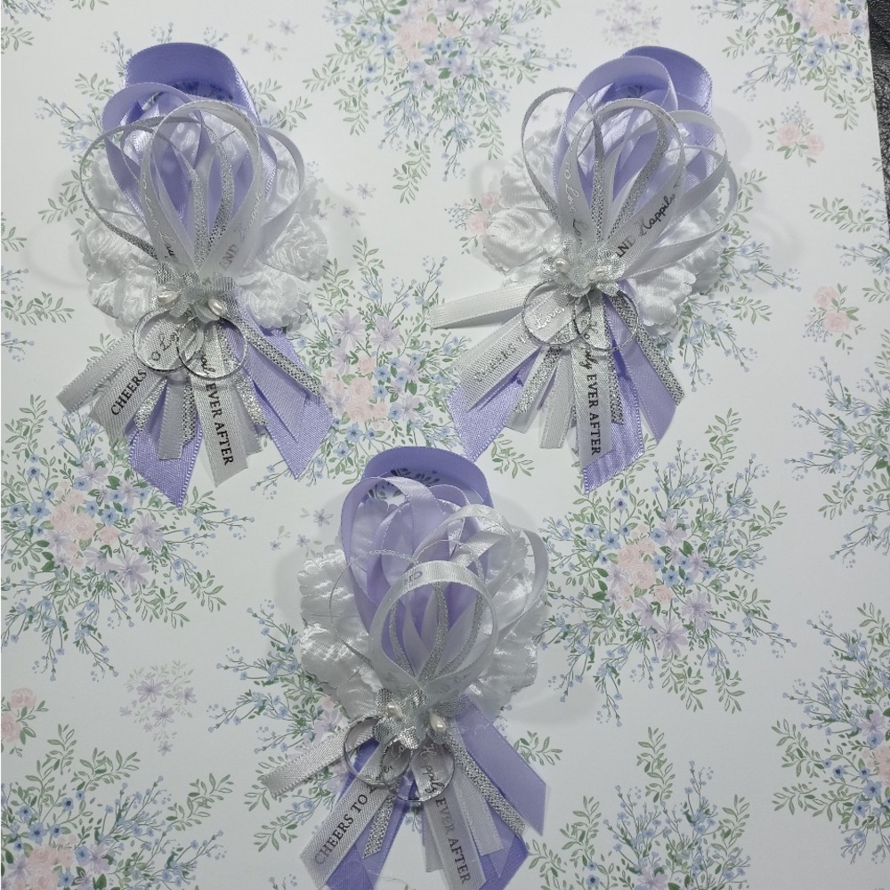 25 Lavender Bridal Shower “Cheers to Happily Ever After”Corsages/Capias